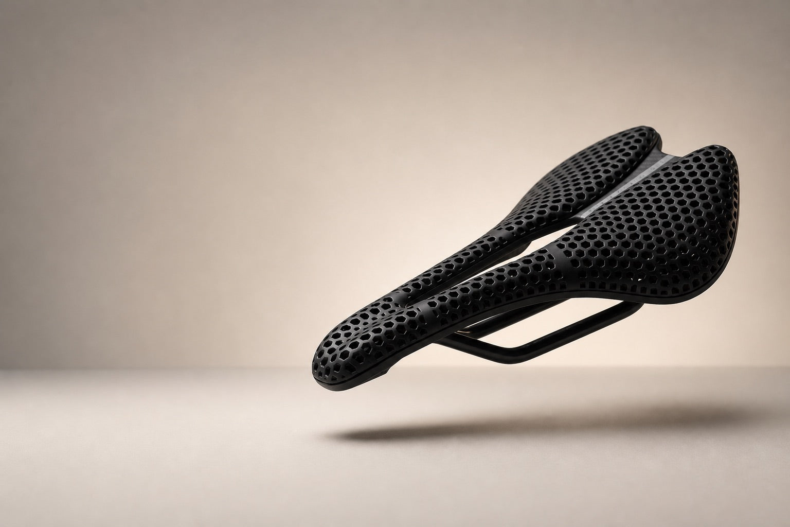 Selle Sadelio 3D noire à treillis ouvert